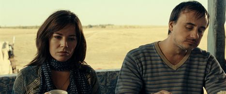 Yekaterina Rednikova and Gleb Podgorodinskiy in Home (2011)