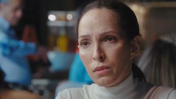 Still of Arlette Torres as Ana María in 