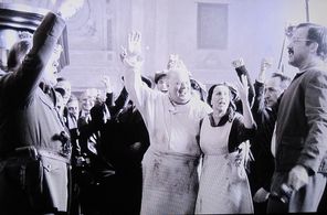 Still of Gloria Laino, Clive Owen, Agostino Crotti and Robert Duvall in 