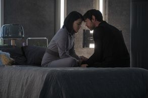 Harry Treadaway and Isa Briones in Star Trek: Picard (2020)
