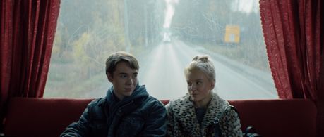 Lena Tronina and Denis Vlasenko in Happy End (2021)