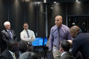 Coby Bell and Andrew Benator in The Gifted (2017)