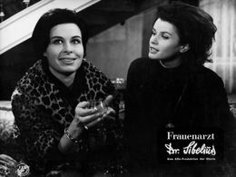 Senta Berger and Barbara Rütting in Dr. Sibelius (1962)