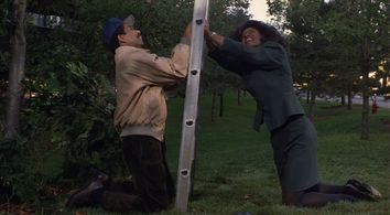 Richard Pryor and Kirsten Childs in See No Evil, Hear No Evil (1989)