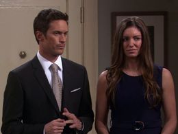 Oliver Hudson and Bianca Kajlich in Rules of Engagement (2007)