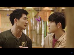 Sahaphap Wongratch and Pirapat Watthanasetsiri in 1000Stars (2021)