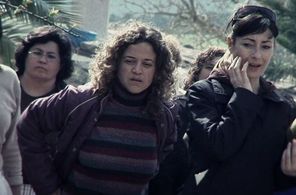 Maria Lanau and Margalida Grimalt in Me (2007)