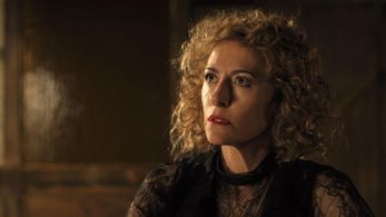 Sonia Castelo in A lei de Santos (2020)