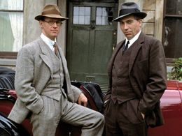 Andrew Burt and Peter Davison in Mystery!: Campion (1989)