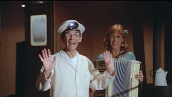 Amanda McBroom in M*A*S*H (1972)