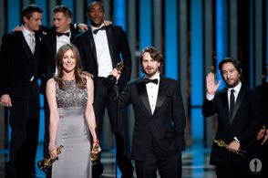 Kathryn Bigelow, Jeremy Renner, Greg Shapiro, Anthony Mackie, Brian Geraghty, and Mark Boal at an event for The 82nd Ann