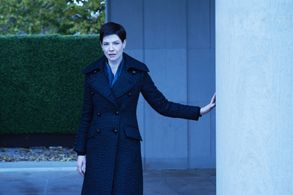 Alisen Down in 12 Monkeys (2015)