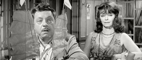 Paul Frankeur and Hella Petri in A Monkey in Winter (1962)