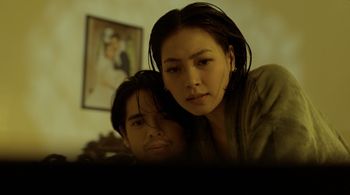 Oliver Aquino and Erin Ocampo in The Last Resort (2023)