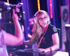 Stephanie Harvey in PopFlash (2015)