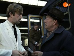 Martin Lüttge and Erik Ode in Der Kommissar (1969)