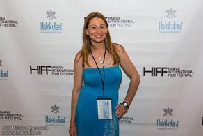 Vicki Goldsmith arriving at the World Premiere of 