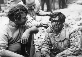 Aleksey German and Yuriy Nikulin in Twenty Days Without War (1977)