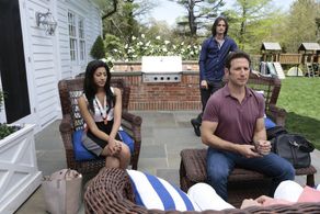 Mark Feuerstein, Reshma Shetty, and Lucas Salvagno in Royal Pains (2009)