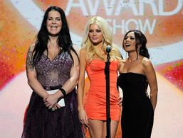 Chyna, Kaylani Lei, and Riley Steele in 2011 AVN Awards Show (2011)