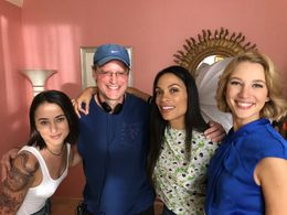 With Zelda Williams, Rosario Dawson and Yael Grobglas on Jane