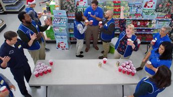 Kelly Schumann, Travis Coles, Kaliko Kauahi, Jon Barinholtz, and Selisha Shertick in Superstore (2015)