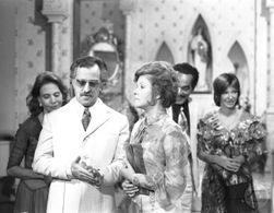 Ary Fontoura, Paulo Gracindo, Eloísa Mafalda, Míriam Pires, and Marília Pêra in Bandeira 2 (1971)