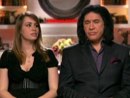 Gene Simmons and Sophie Simmons in Gene Simmons: Family Jewels (2006)