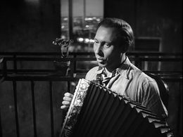 Carl Raddatz in Under the Bridges (1946)