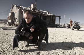 Paul Bettany and Cam Gigandet in Priest (2011)