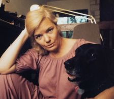 Molly Ivins in Raise Hell: The Life & Times of Molly Ivins (2019)