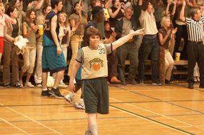 Ryan Pinkston in Full of It (2007)