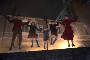 Lin-Manuel Miranda, Emily Blunt, Pixie Davies, Nathanael Saleh, and Joel Dawson in Mary Poppins Returns (2018)