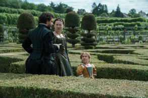 Adam Garcia, Kiruna Stamell, and Liv Hill in The Serpent Queen (2022)