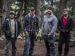 Dustin Hurt, Wes Richardson, and Carlos Minor in Gold Rush: White Water: Rockfall Ravine (2020)