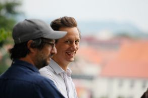 Slobodan Maksimovic and Jurij Drevensek in Primeri inspektorja Vrenka (2021)