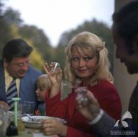 Mariusz Dmochowski and Magdalena Zawadzka in Camouflage (1977)