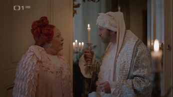 Jirina Bohdalová and Jan Hrusínský in Duch nad zlato (2013)