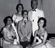 Molly Ivins, Andy Ivins, Sara Ivins Maley, Margot Milne Ivins, and Jim Ivins in Raise Hell: The Life & Times of Molly Iv