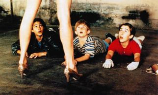 Michael Patrick Carter, Brian Christopher, and Adam LaVorgna in Milk Money (1994)
