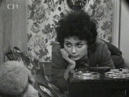 Jana Bousková in Ruzová sobota (1974)