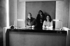 Neal Dodson, Anna Gerb, and Maryam Keshavarz in Viper Club (2018)