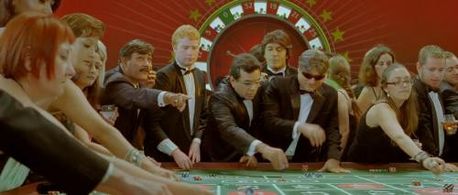 Paresh Rawal and Manoj Joshi in De Dana Dan (2009)