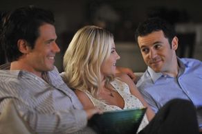 Fred Savage, Elisha Cuthbert, and Josh Casaubon in Happy Endings (2011)