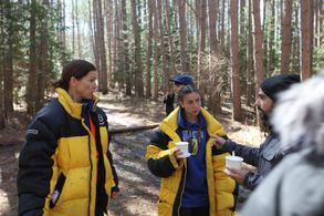 Thomas Michael directing Rya Kihlstedt and Joelle Farrow on set of NOWHERE