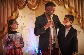 Vincent Cassel, Jeremy Chabriel, and Anastasia Prystay in Partisan (2015)