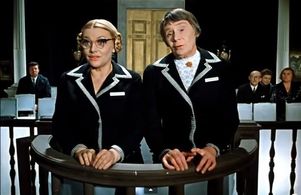 Nina Agapova and Irina Murzayeva in Stariki-razboyniki (1972)