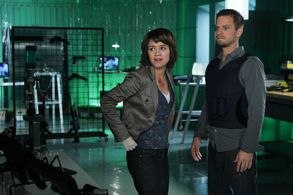 Carmine Giovinazzo and Anna Belknap in CSI: NY (2004)