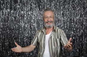 Shmuel Vilozni in It's Shelly (2021)