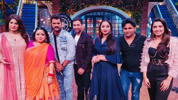 Archana Puran Singh, Bharti Singh, Dinesh Lal Yadav, Khesari Lal Yadav, Amrapali Dubey, and Rani Chatterjee in The Kapil